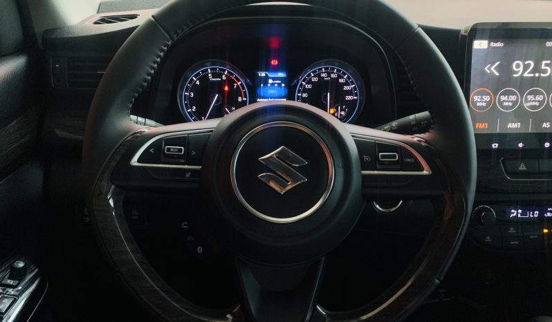 Suzuki Ertiga Hybrid full