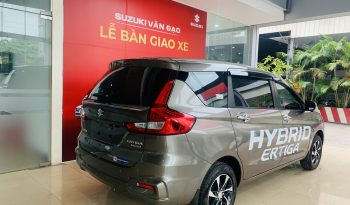 Suzuki Ertiga Hybrid full